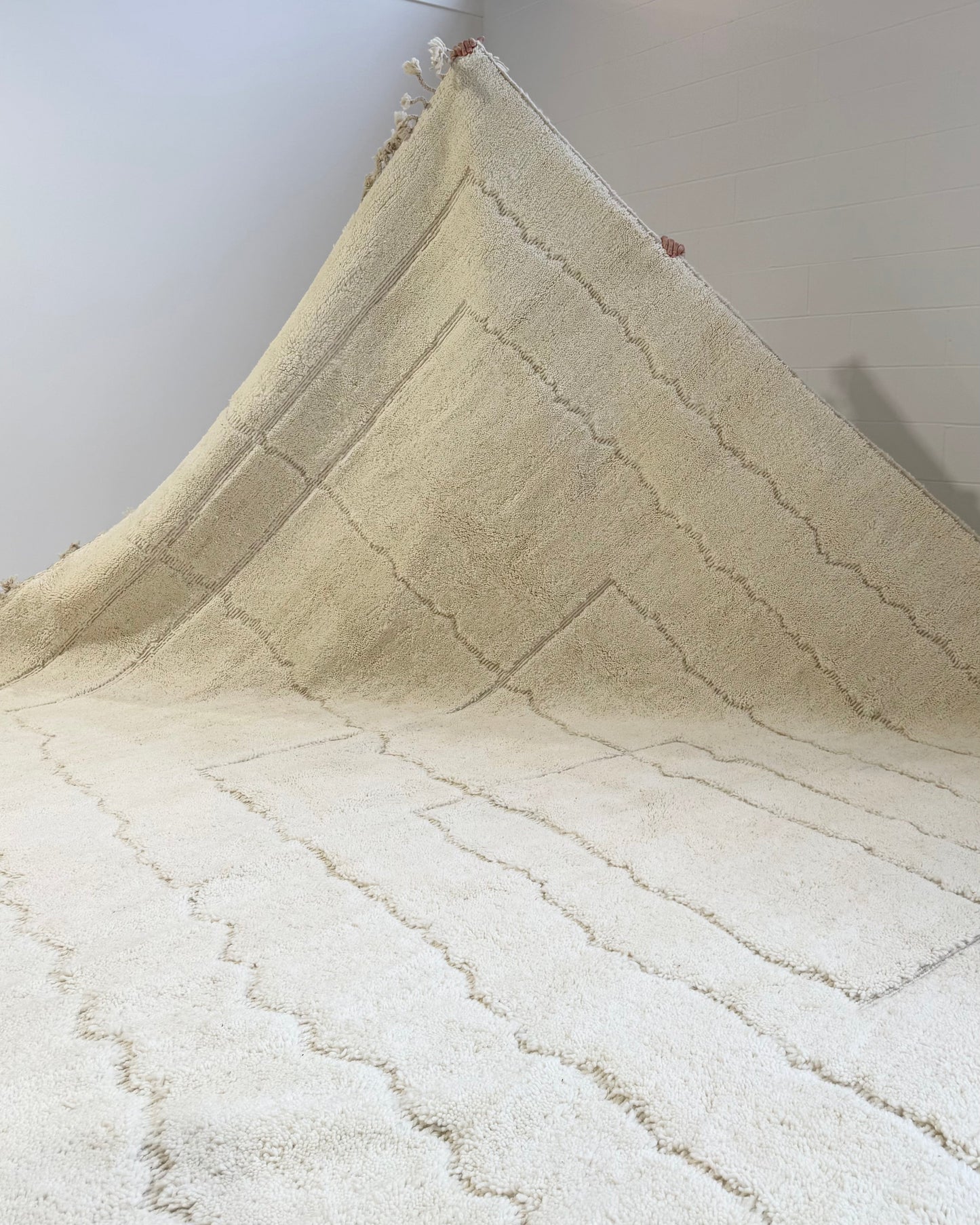 Vintage Moroccan Rug - Cream