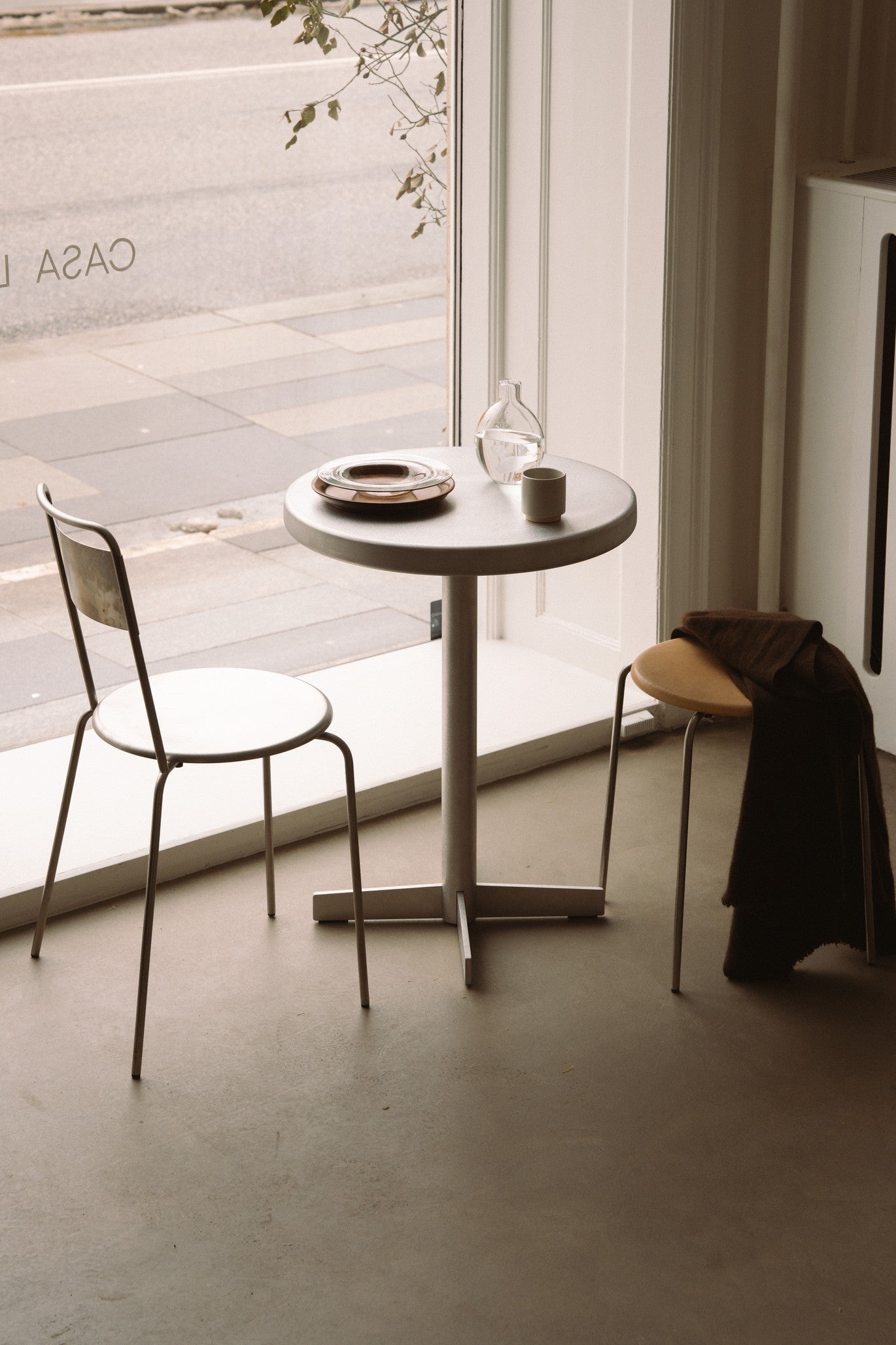 Petit Rond Chair | Stainless Steel