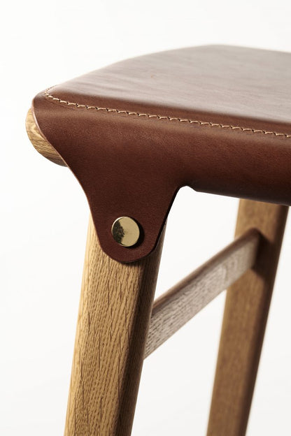 Hedda Barstool