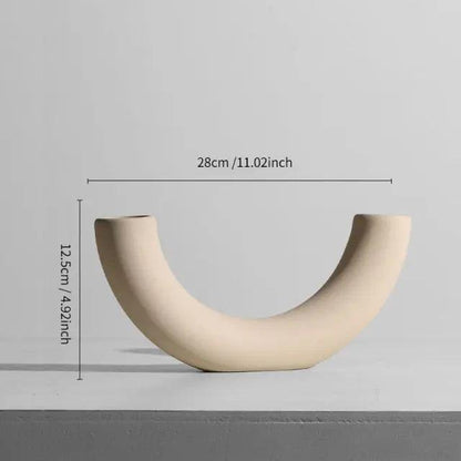 Ingrid - Minimal Ceramic Vase